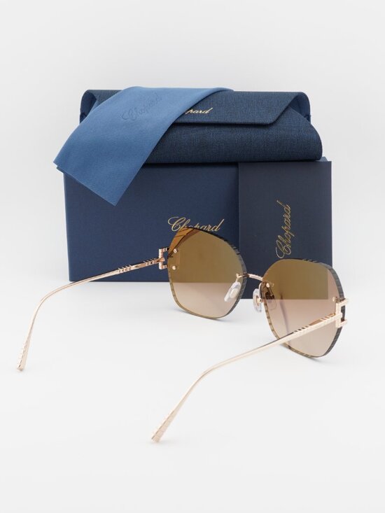 Chopard SCHG31M 300G Butterfly Sunglasses - Gold / Brown main image 6